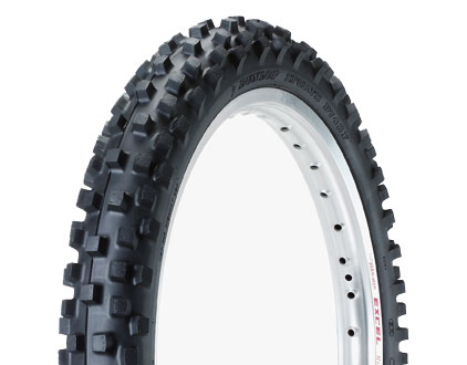 登祿普 (Dunlop) D745